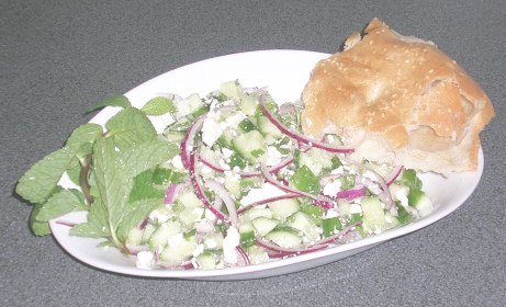 Gurken-Feta-Salat
