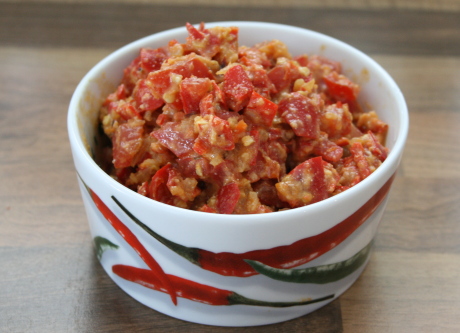 Chili-Blauschimmelkäse-Dip